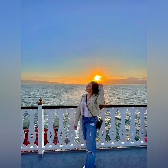 HOLLISTER ULTRA HIGH-RISE DAD JEAN VINTAGE STRETCH SIZE 7R 28W 31L - Picture 6 of 8